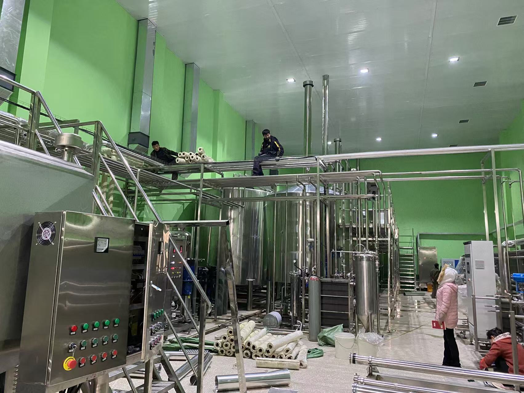 郧阳精酿啤酒设备厂—精酿啤酒设备制造:传承工艺与创新科技的交融